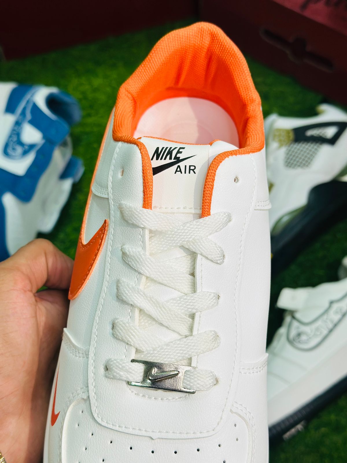 ✔  ORANGE LIMITED EDITION