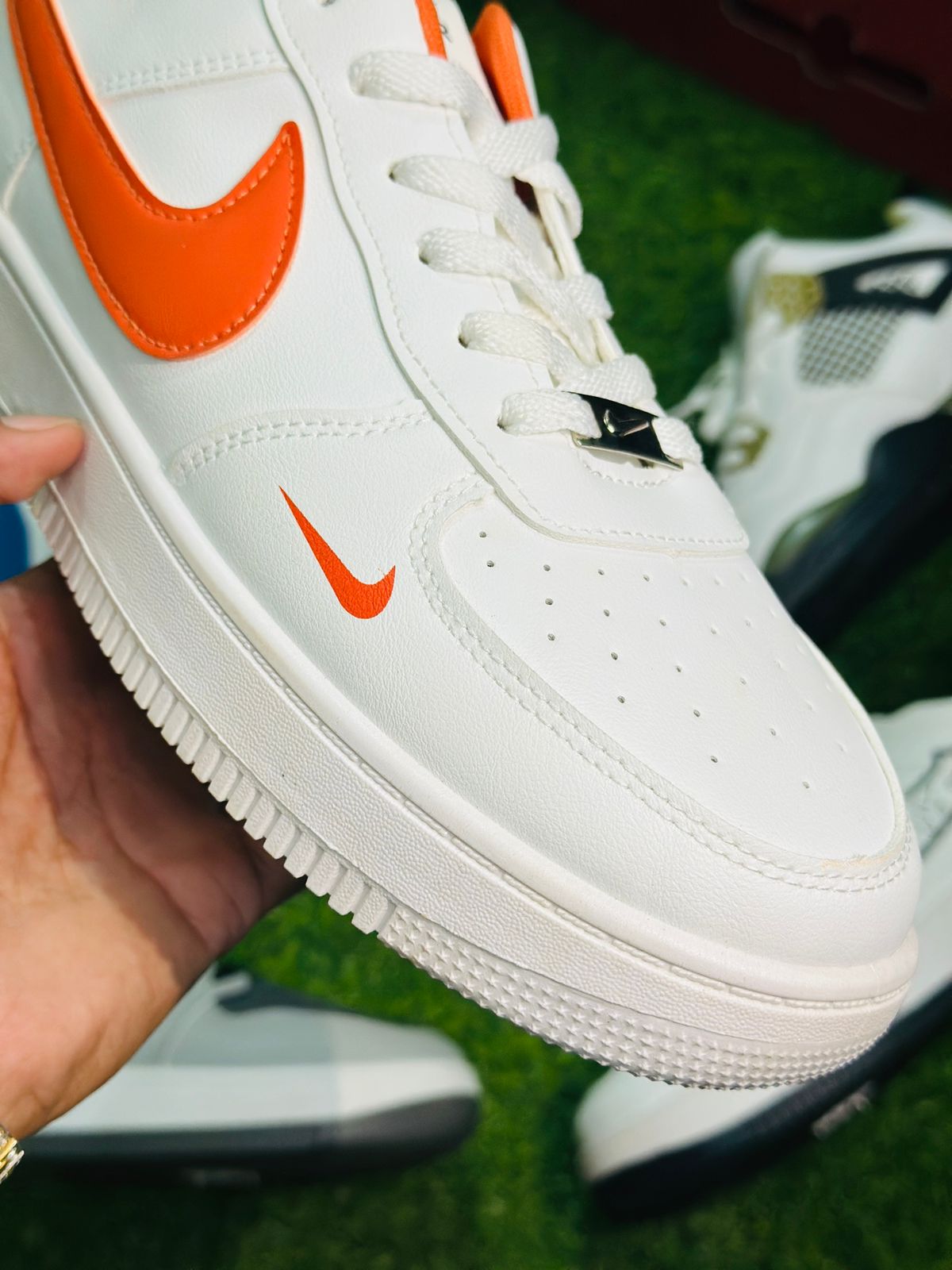 ✔  ORANGE LIMITED EDITION