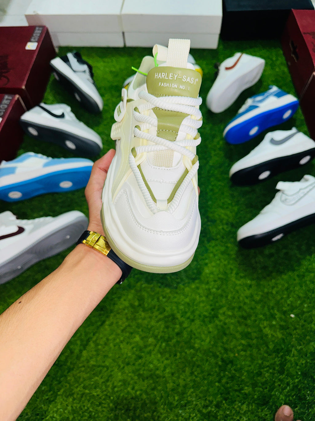 HARLEY SASSI WHITISTIC PREMIUM