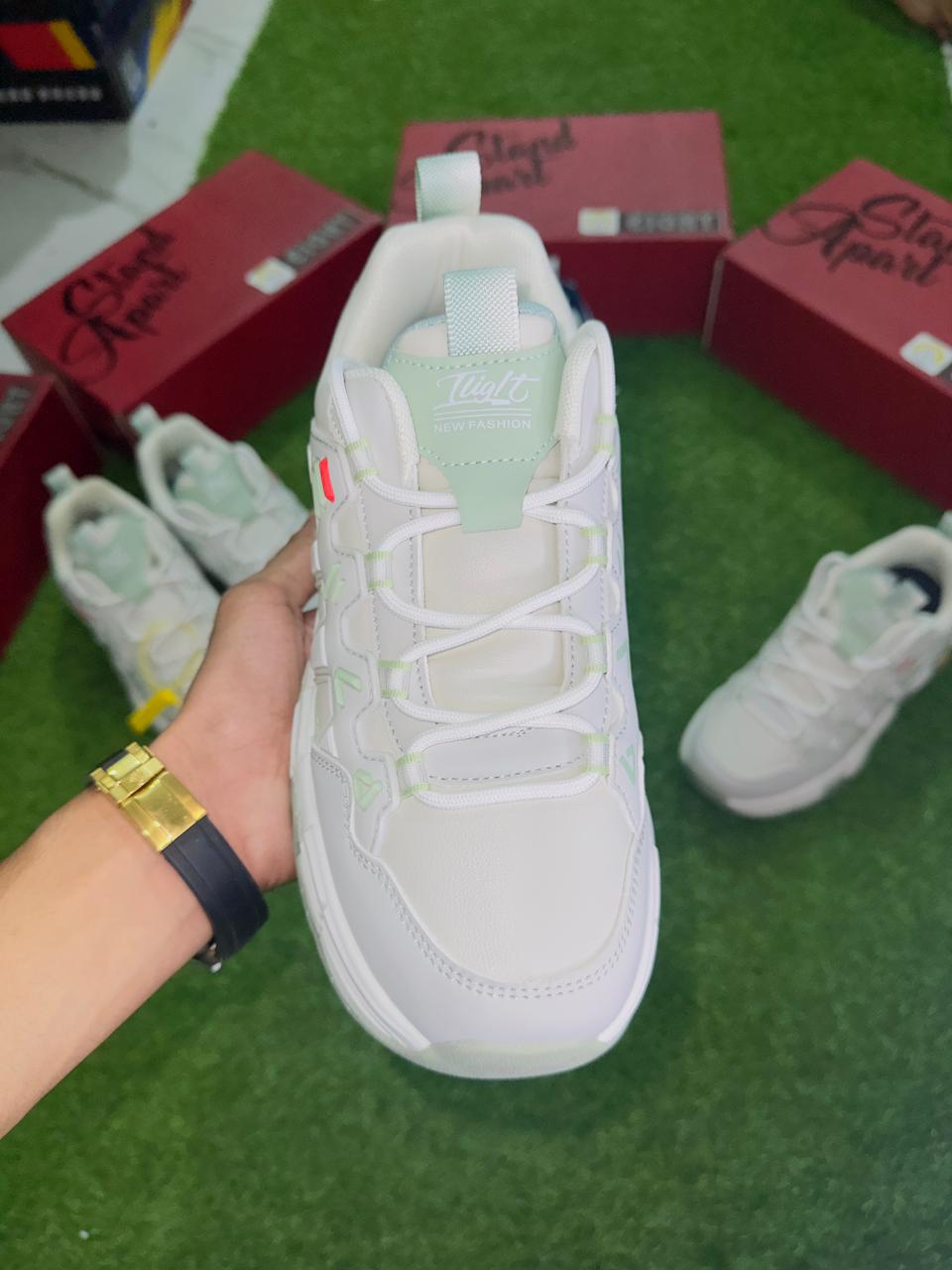 WHITE FLIGHT PREMIUM EDITION 11